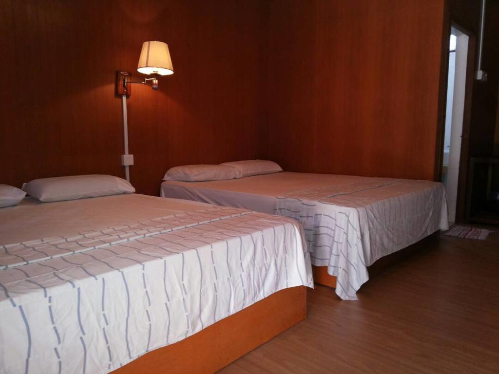 New Cocohut Chalet Hotel Kuala Terengganu Exterior photo