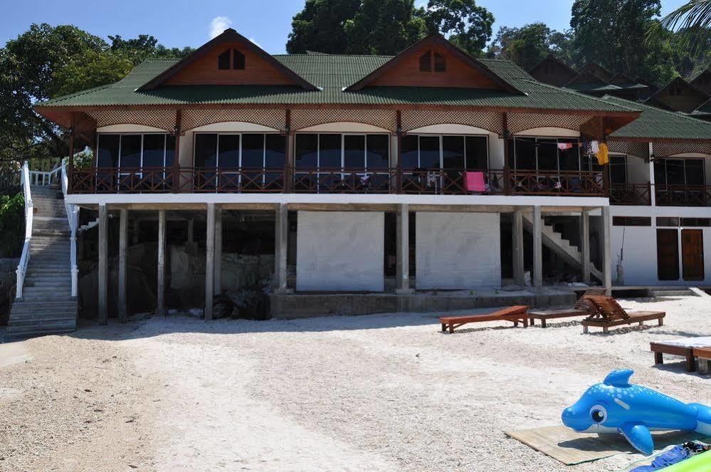 New Cocohut Chalet Hotel Kuala Terengganu Exterior photo